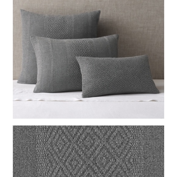 2 Restoration hardware alpaca king loungers NEW - Picture 1 of 2